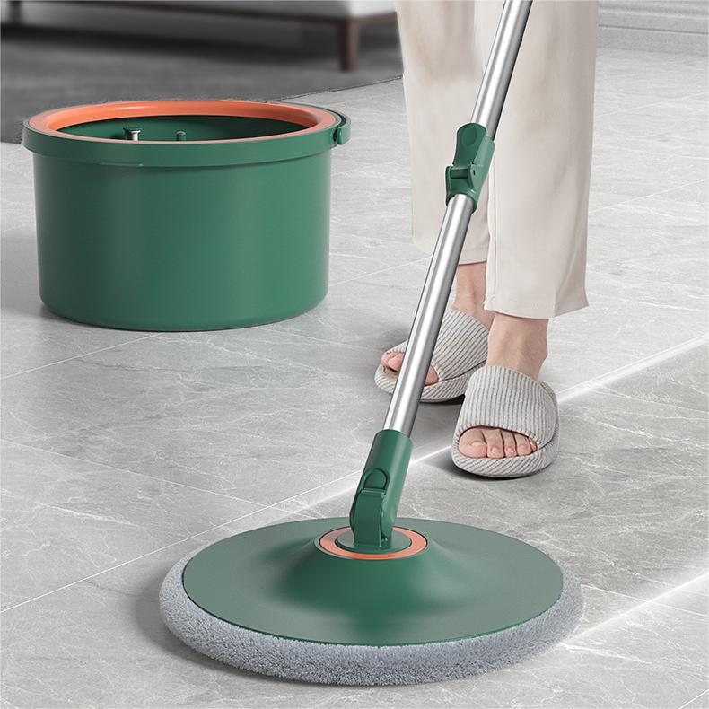 Green round mop with bucket