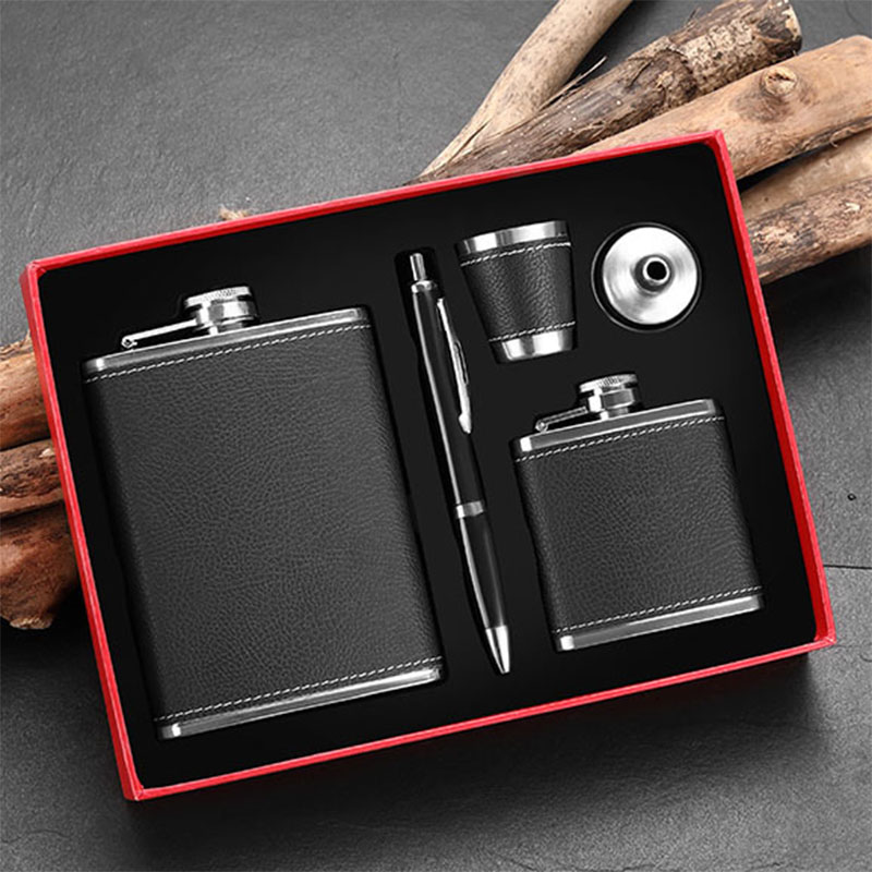 OEM Logo Hip Flask Set